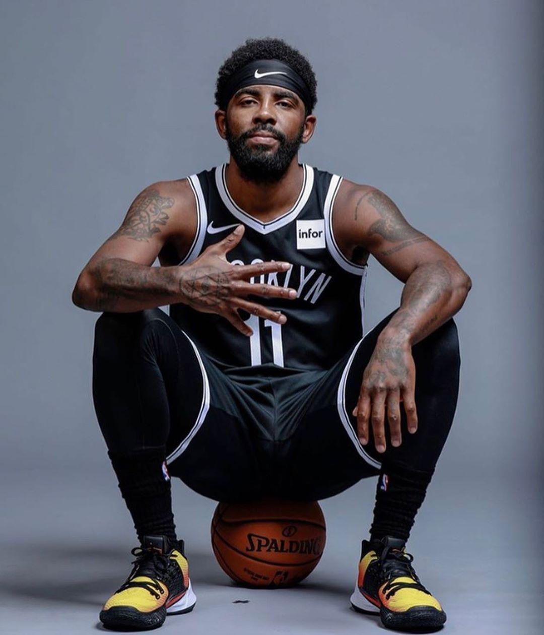 与肋部直塞 与肋部直塞